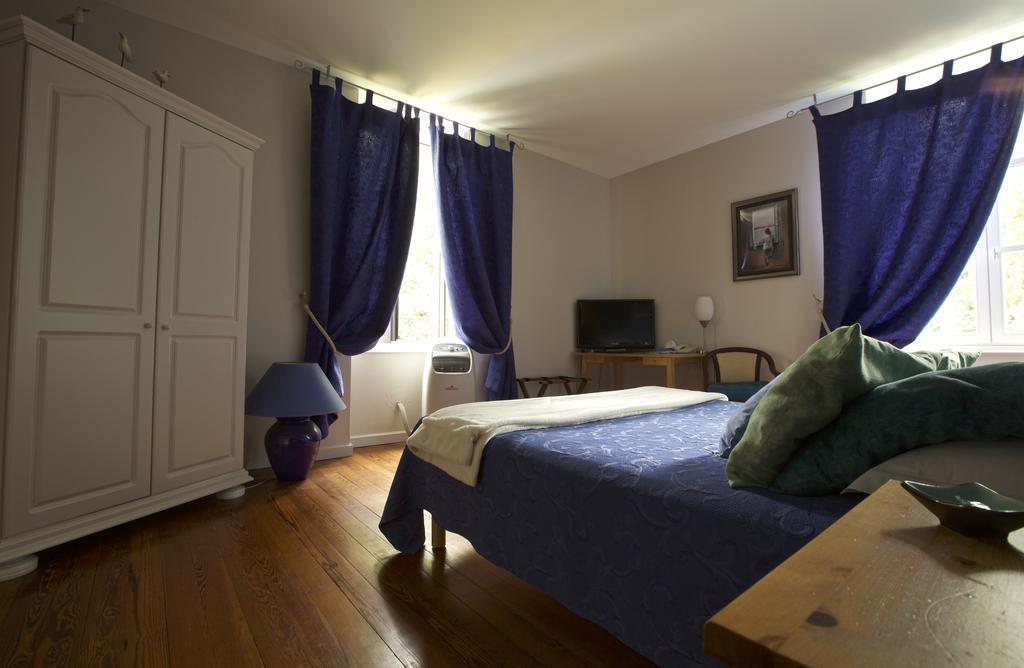 L'Oree Du Chateau Roussillon  Room photo